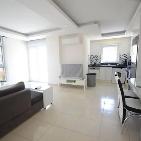 Modern In A Prime Location * 阿拉尼亚